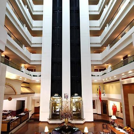 Hotel Sagar Plaza City Centre Pune Exterior photo